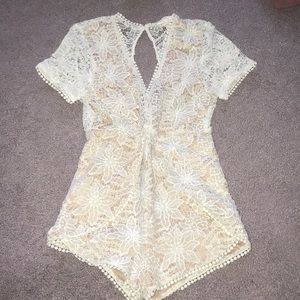 L❤️VE TREE White Lace w/ Nude Slip Romper